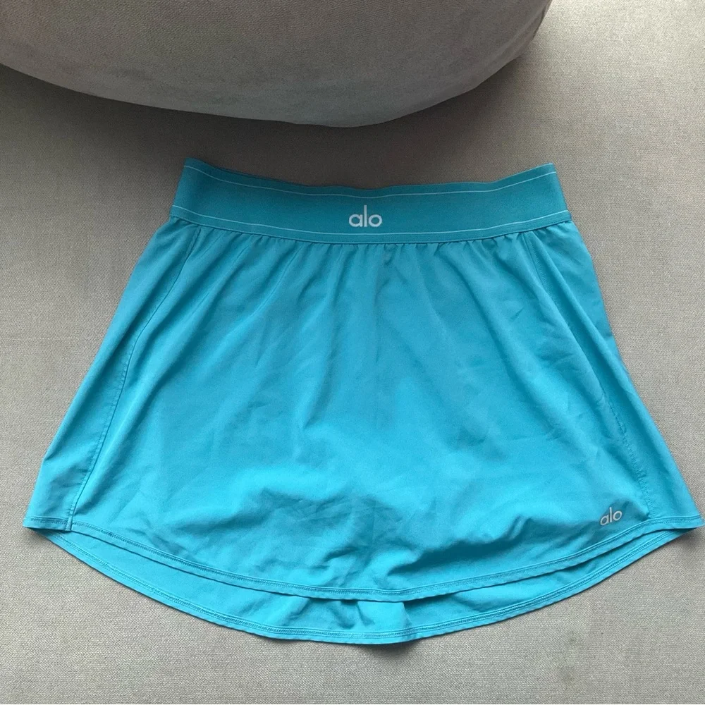 Alo Yoga Match Point Tennis Skirt Blue Splash M